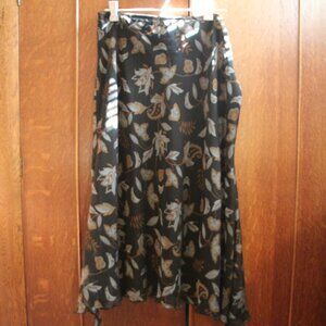 Skirt, black, gray, brown designs. Size 10, Worthington. Good condition.